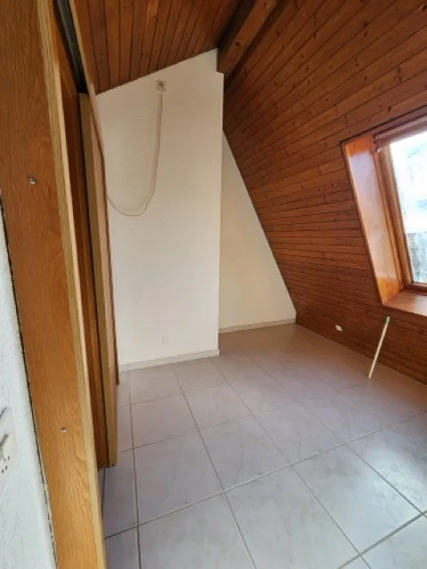 Platz zum Leben – 5-Zimmer-Haus mit Garten in Studen