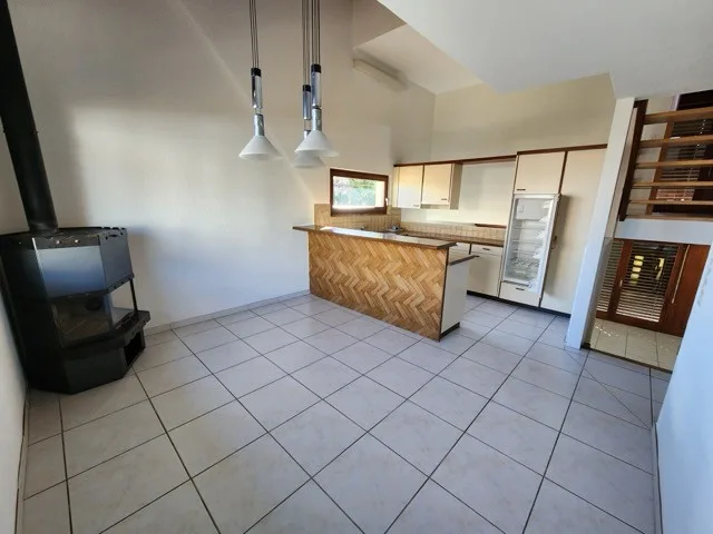 Platz zum Leben – 5-Zimmer-Haus mit Garten in Studen