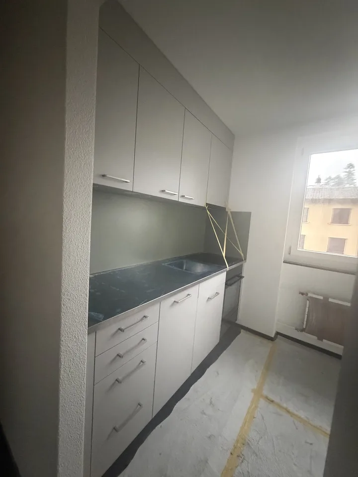 Helle, neu sanierte 2.5-Zimmer-Wohnungen am Aarmattweg 53