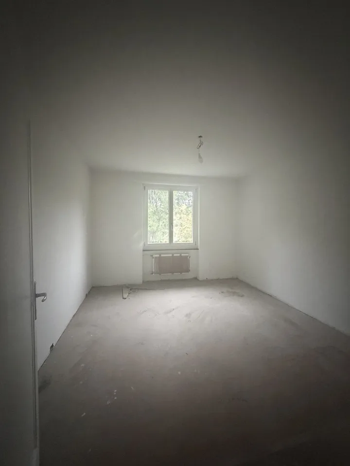 Helle, neu sanierte 2.5-Zimmer-Wohnungen am Aarmattweg 53