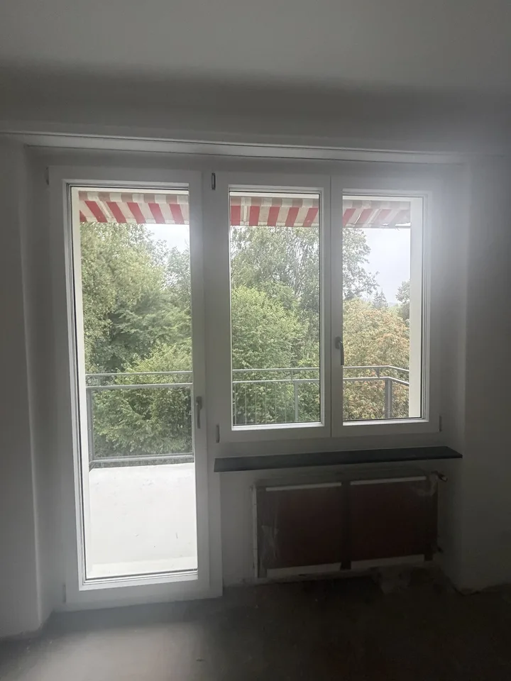 Helle, neu sanierte 2.5-Zimmer-Wohnungen am Aarmattweg 53
