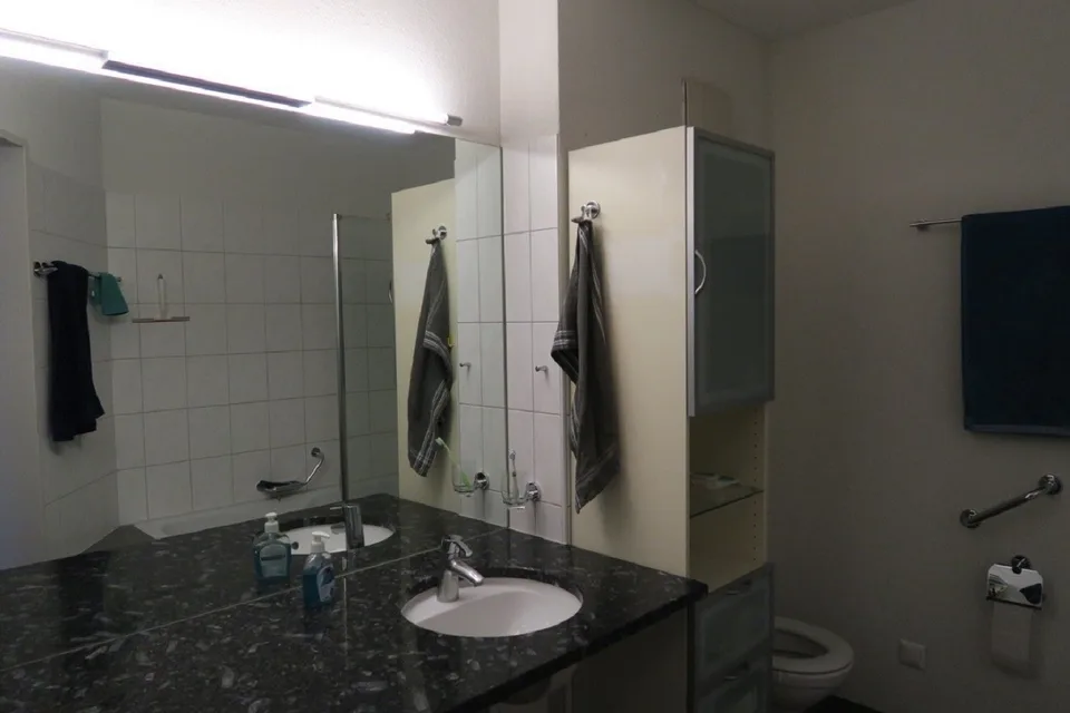Ruhig Wohnung mit balkon in Thun