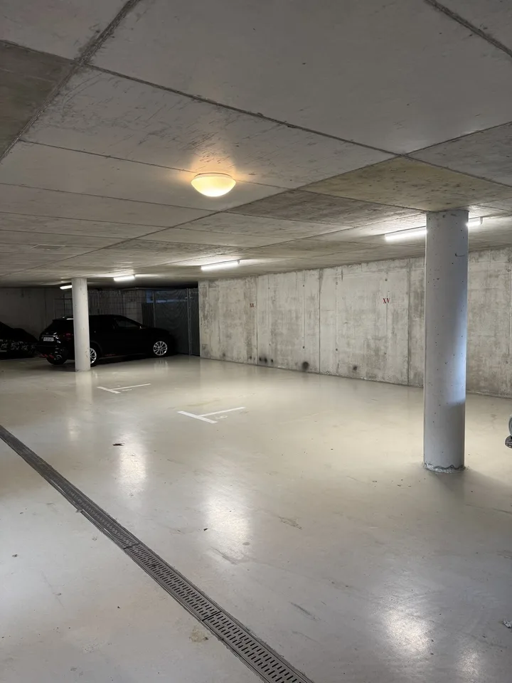Einstellplatz Auto & Motorrad