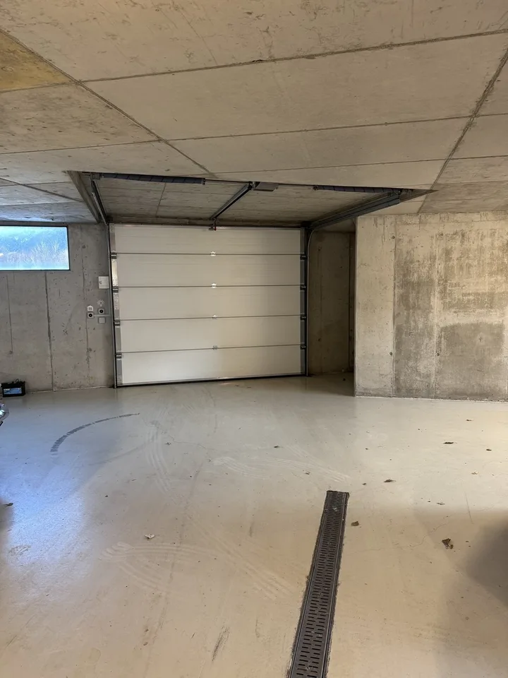 Einstellplatz Auto & Motorrad