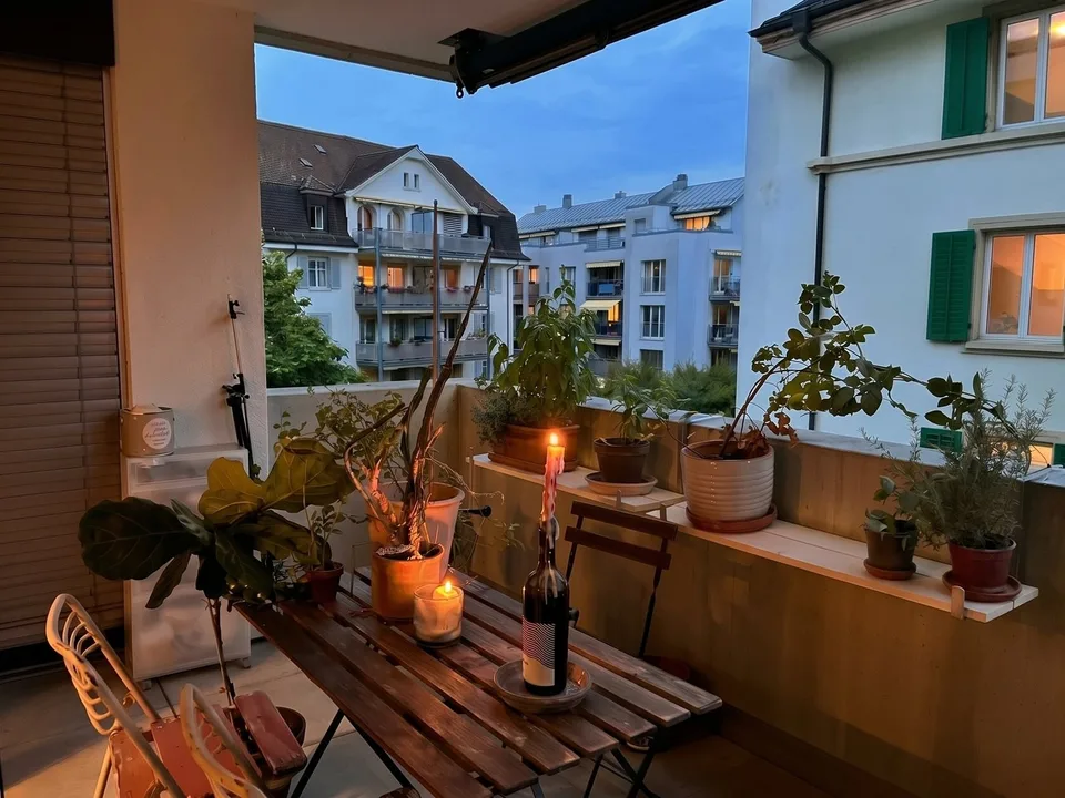 3½ ZI-WOHNUNG IN ZÜRICH - KREIS 11 OERLIKON, MÖBLIERT, TEMPORÄR – foto 6 di 9