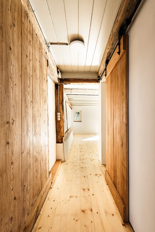Moderne denkmalpflegerische 3.5 Zimmerwohnung mit Garten