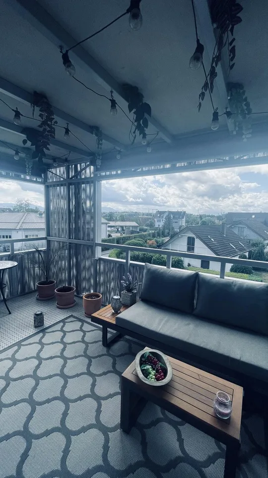 Helle 3.5-Zimmer-Wohnung mit grossem Balkon und eigenem Waschturm in Obfelden