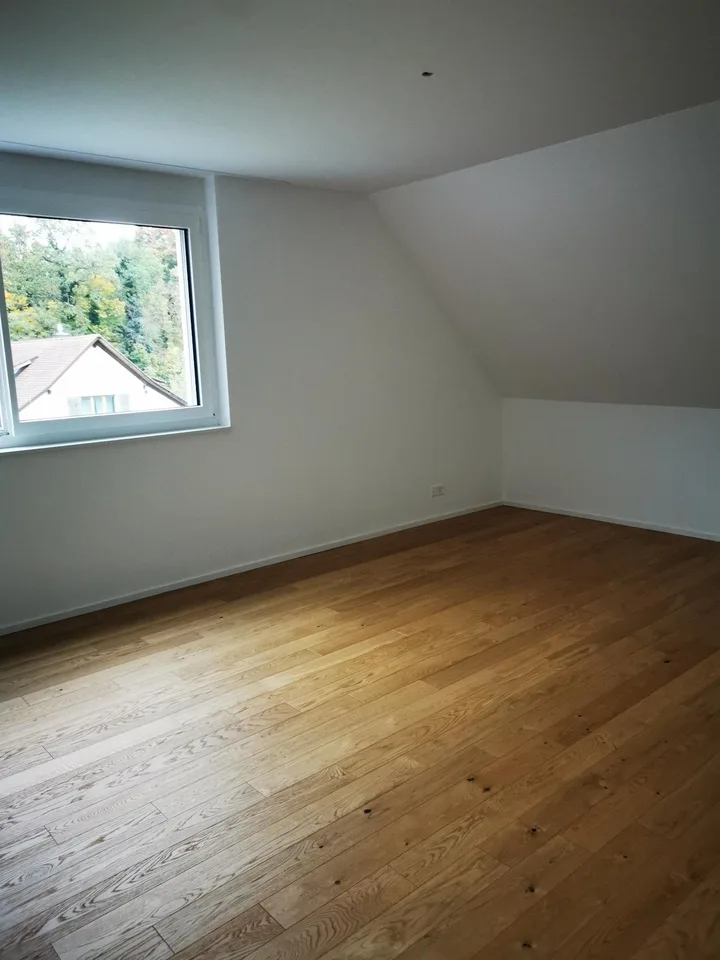 Neubau mit Galerie direkt neben Naturschutzgebiet