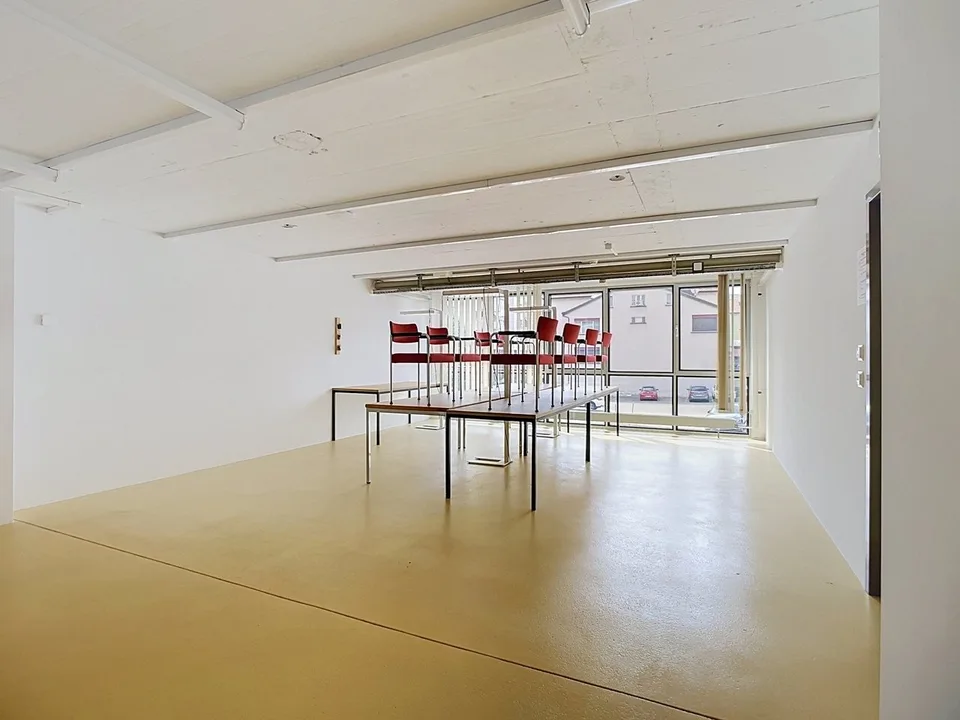 SURFACE COMMERCIALE DE 900 M² ENV. DIVISIBLE AU 1ER ETAGE – foto 6 di 12