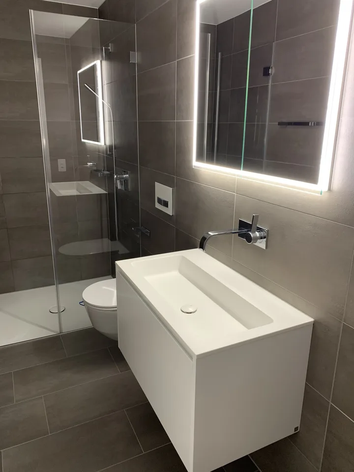 Helle 4.5‑Zimmer‑Wohnung im Minergie‑Standard mit Blick auf den Rossbach‑Wald – Herrliberg Goldküste