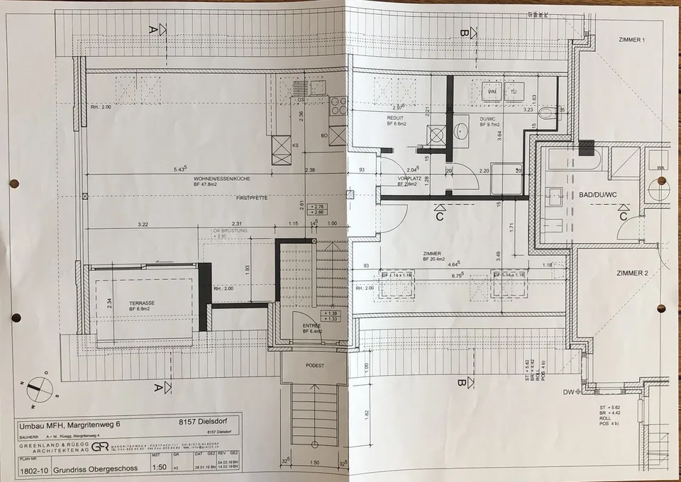 «Wohnen wie im eigenen Haus: Stilvolle, möblierte 93m² Dachwohnung mit hohem Dach (befristet 2 Jahre)»