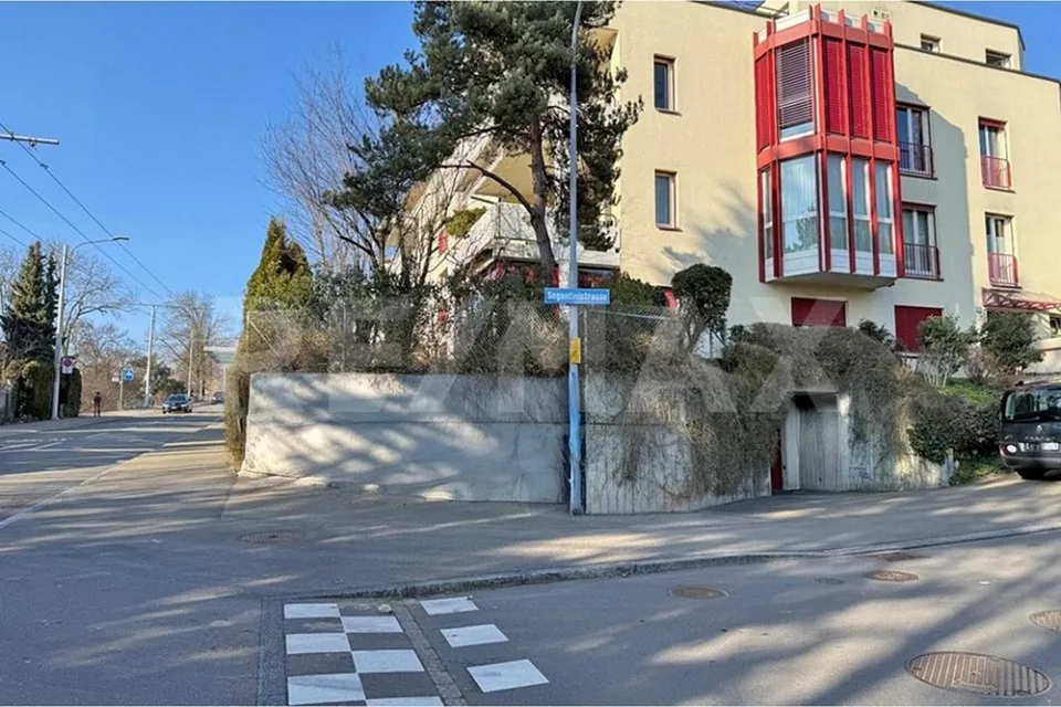 Tiefgarageplatz in Höngg