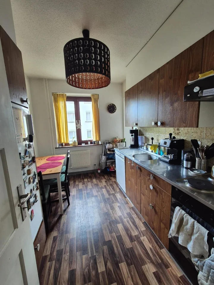 Furnished Room to Sublet in Wiedikon – Available from 01.12.2025