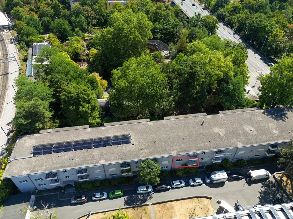 Erstvermietung: 107 m² auf 3.5 Zimmer am Zolli komplett renoviert, 2 Balkone und Wintergarten