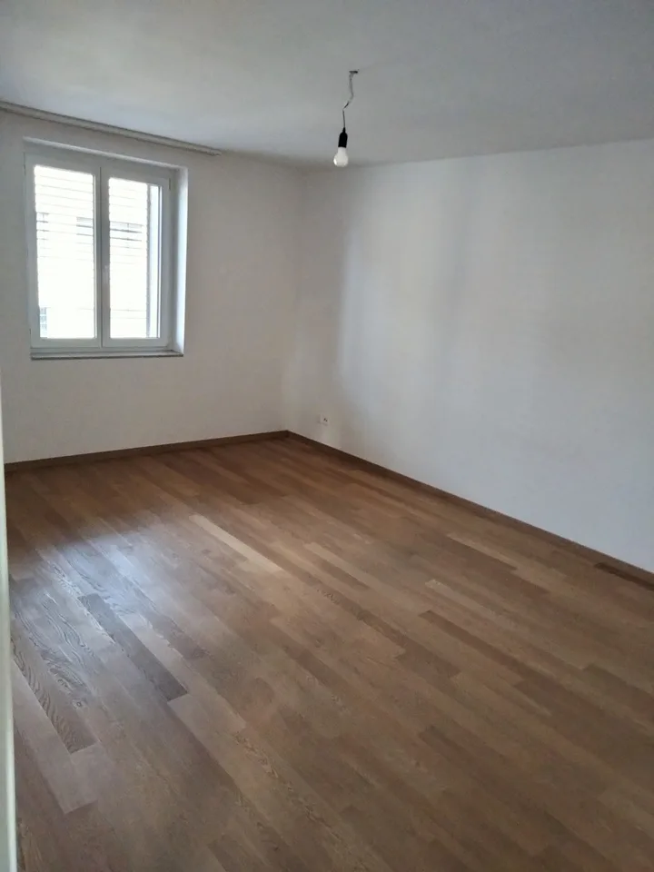 schöne 3.5 Zimmer Wohnung