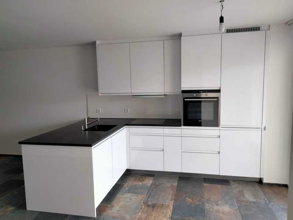 schöne 3.5 Zimmer Wohnung