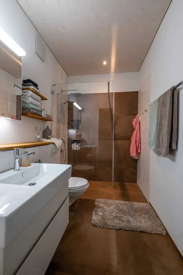 Exklusive 4.5-Zimmer-Maisonette | 122 m² | Loggia | Bergsicht