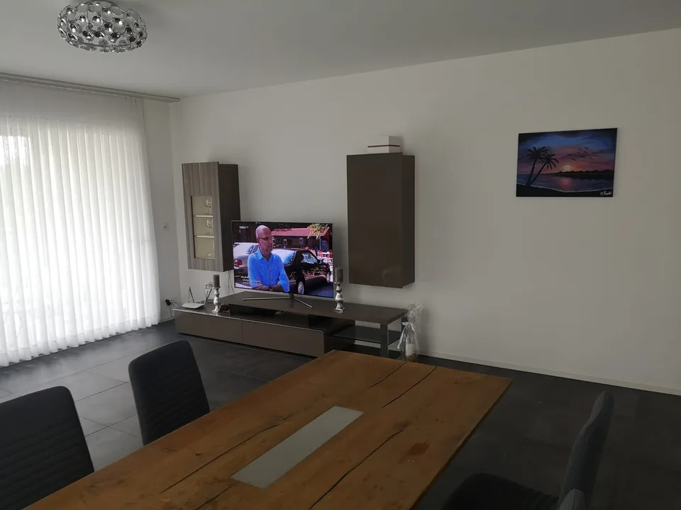 **Moderne 2½-Zimmerwohnung mit hochwertigem Ausbau in Niederrohrdorf**