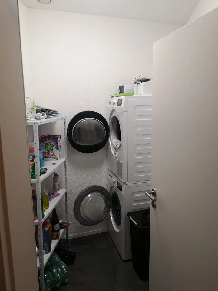 **Moderne 2½-Zimmerwohnung mit hochwertigem Ausbau in Niederrohrdorf**