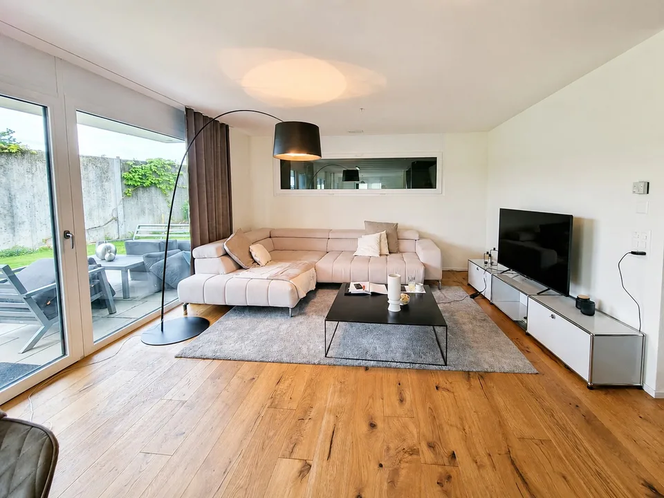 Exklusive 4,5-Zimmer-Maisonette-Neubauwohnung mit Terrasse, Balkon und Garten