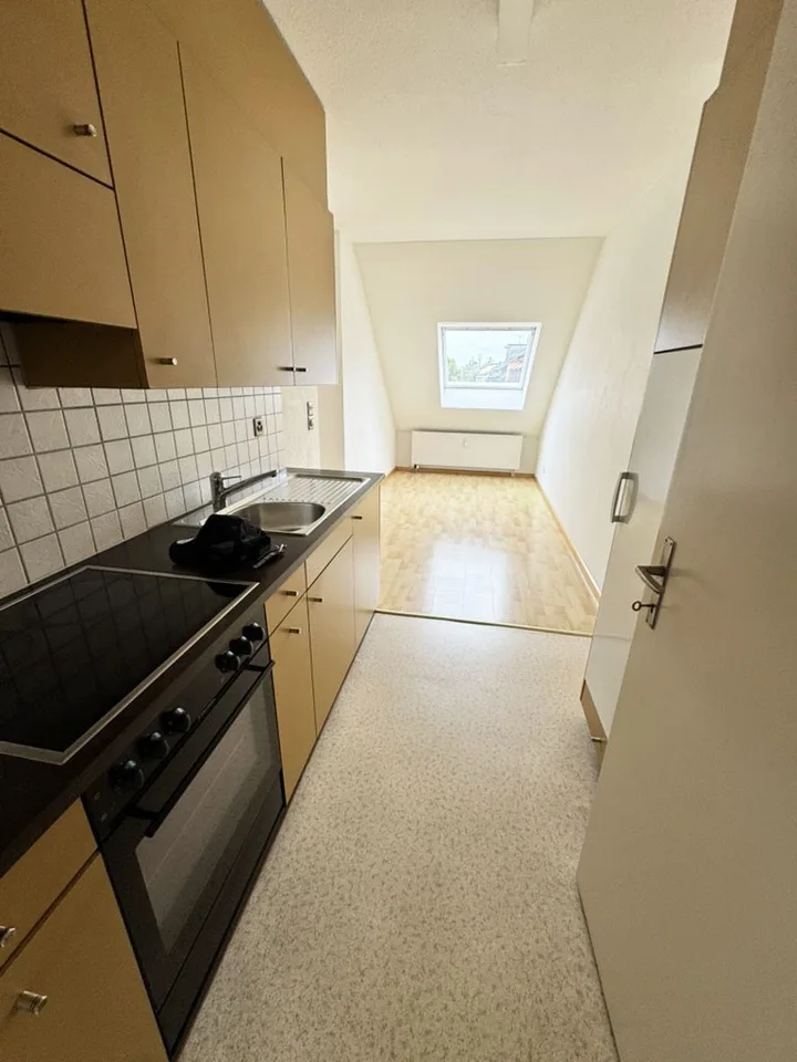 Gemütliche 3,5-Zimmer-Wohnung in zentraler und doch grüner Lage in Basel – Foto 5 von 8