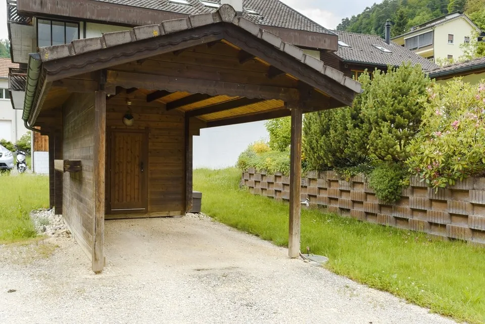 Charmantes 4.5-Zimmer Einfamilienhaus mit Carport