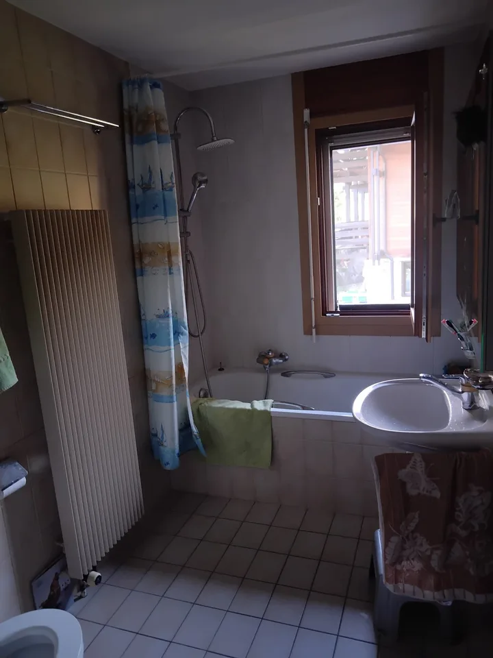 Appartement 4.5 pieces, 110m2 avec belle vue