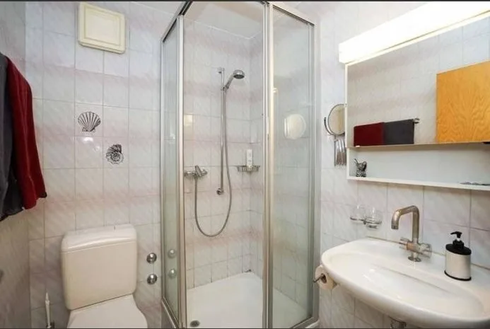 beautiful studio apartment in a residence complex – Foto 3 von 7