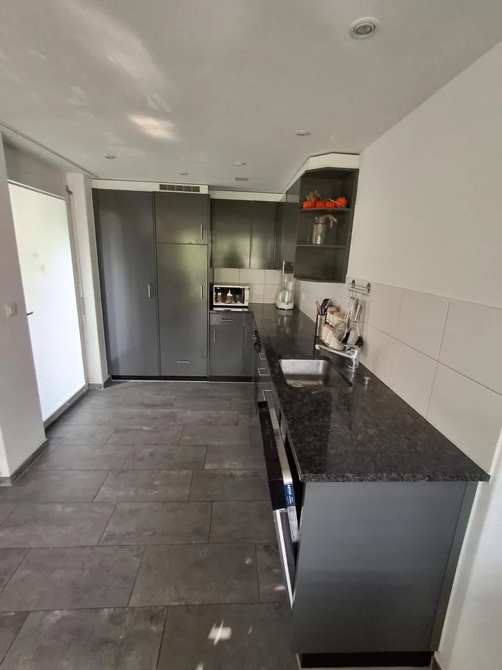 Helle 3,5-Zimmer-Wohnung mit zwei Balkonen und großem Wohnzimmer