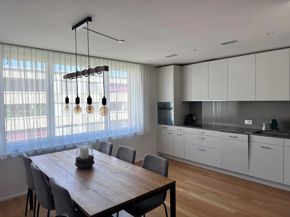 Möblierte 3.5-Zimmer-Wohnung in Fällanden – befristet für 4 Monate (01.01. bis 30.04.2027)