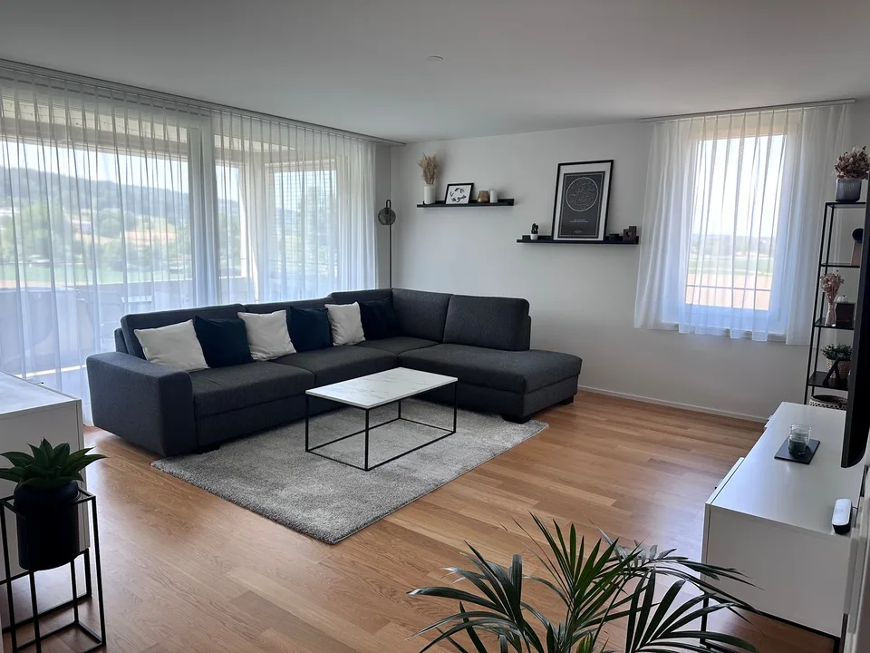 Möblierte 3.5-Zimmer-Wohnung in Fällanden – befristet für 4 Monate (01.01. bis 30.04.2027)
