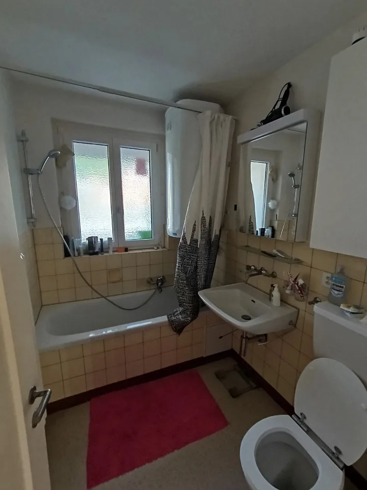 Spacious Double Room with Balcony, Garden & Excellent Transport Links