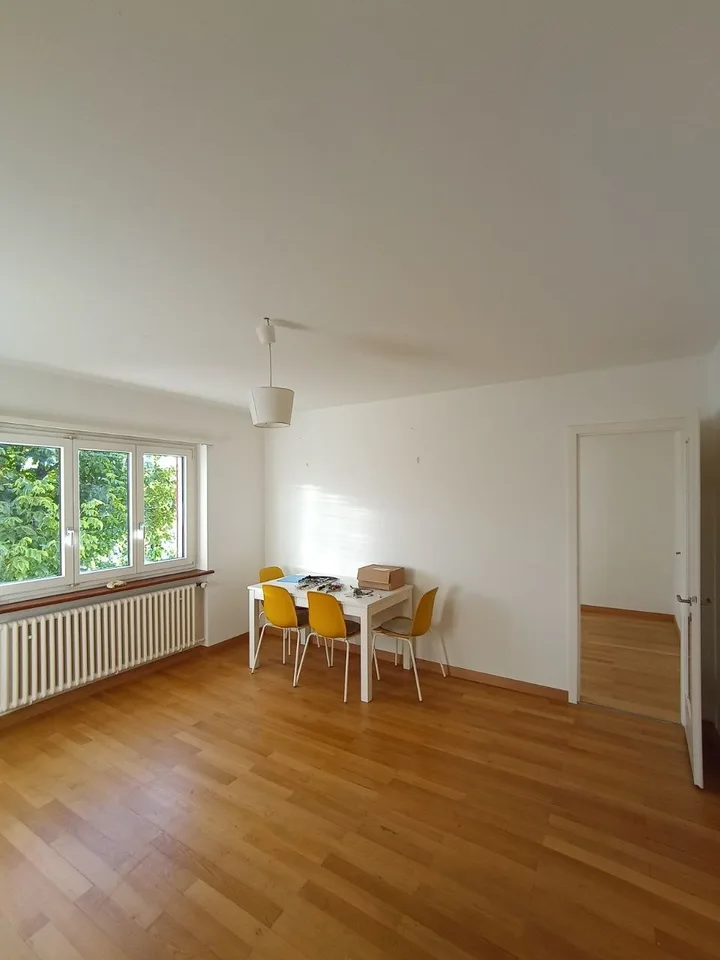 Spacious Double Room with Balcony, Garden & Excellent Transport Links