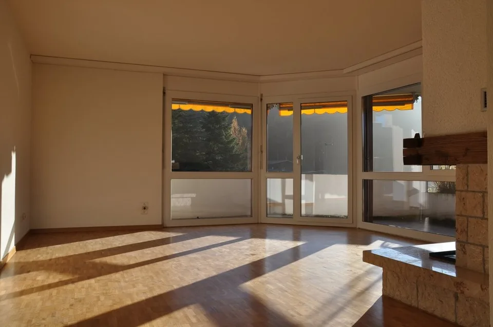 Schöne und grosse 3.5-Zi-Wohnung mit Eckbalkon