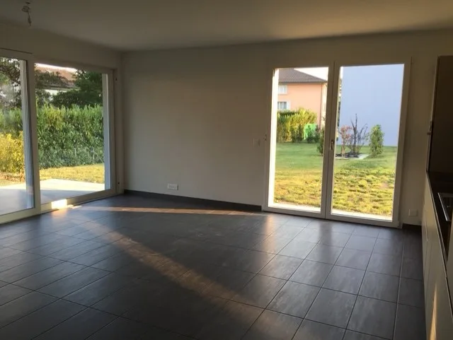 Chambre meublee avec salle de bain privative, a 5 minutes de l’EPFL et de l’UNIL