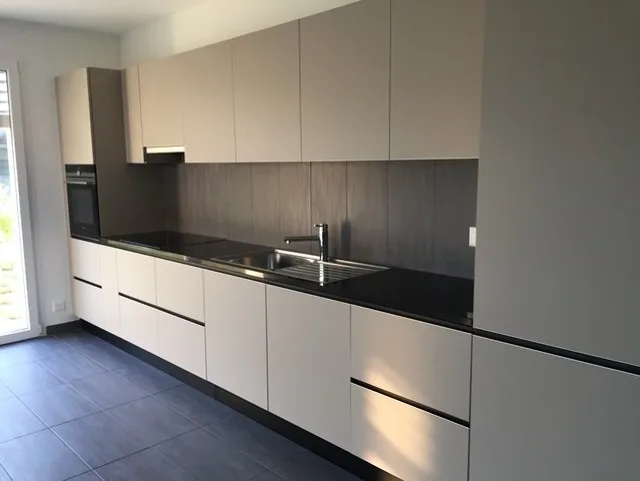 Chambre meublee avec salle de bain privative, a 5 minutes de l’EPFL et de l’UNIL