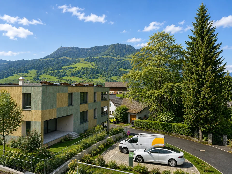 Erstbezug hochwertige 4.5-Zimmer-Wohnung im 1. OG mit Berg u. Seesicht