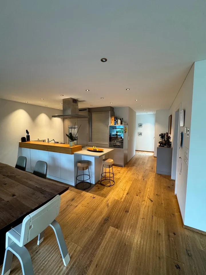 Traumhafte Wohnung mit Walenseesicht & Privatstrand
