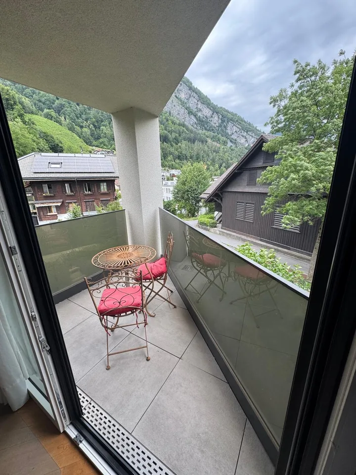 Traumhafte Wohnung mit Walenseesicht & Privatstrand