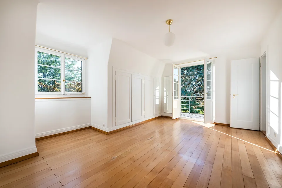 9½-Zimmer-Landhaus mit grossem Garten und viel Privatsphäre – Foto 19 von 30