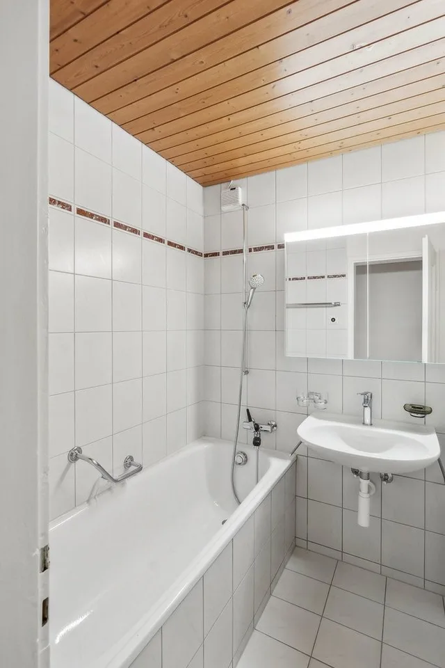 Charming old building apartment at Grossacker – photo 5 of 10
