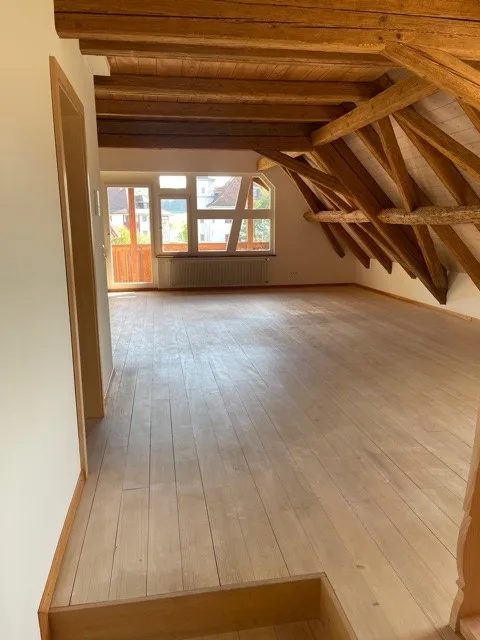 NACHMIETER gesucht