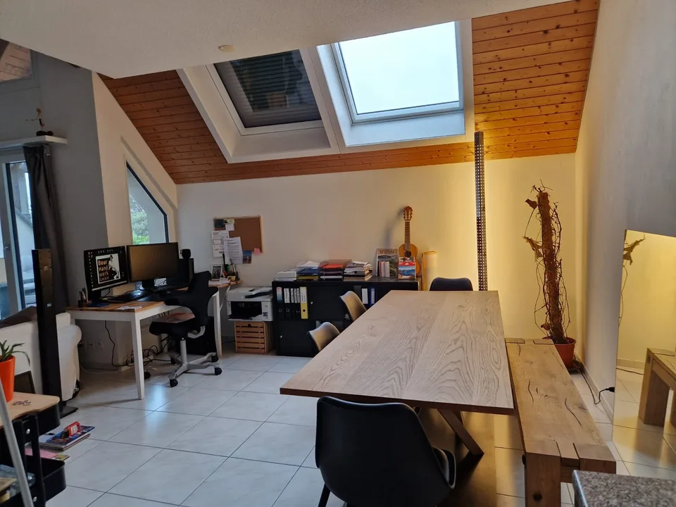 schöne 2.5 Zimmerwohnung sucht Nachmieter