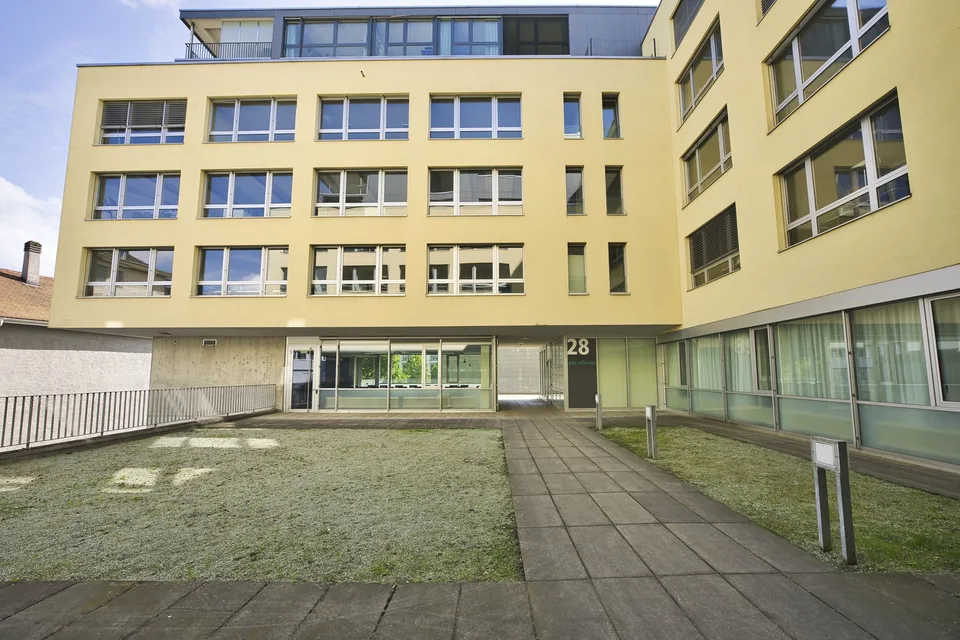 Bahnhofstrasse 28, 5000 Aarau - CHF 305 inkl. NK pro m² / Jahr – Foto 2 von 4