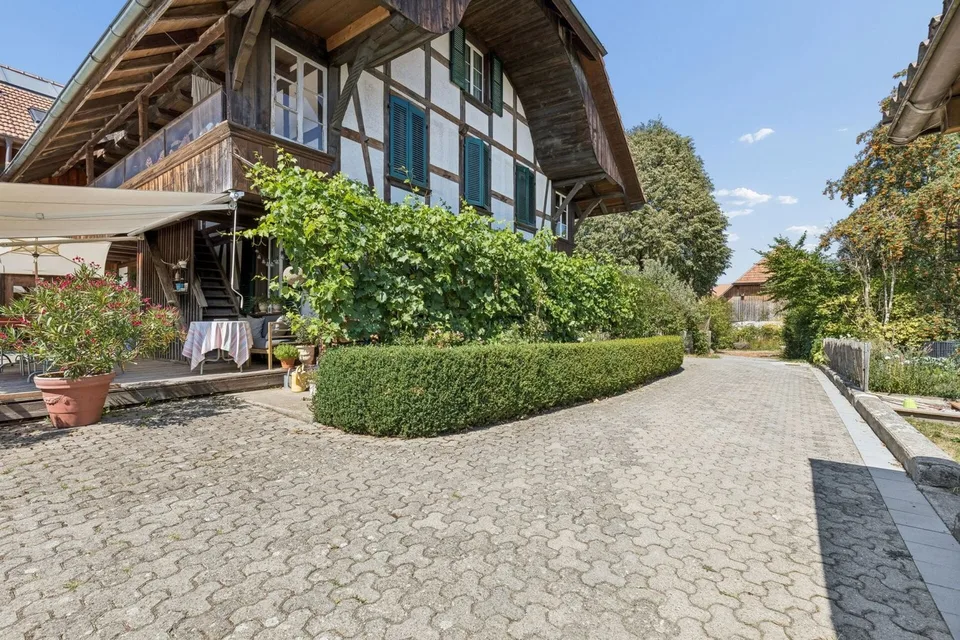 Charmante 5.5-Zimmer-Maisonettewohnung in Meikirch – Foto 12 von 13