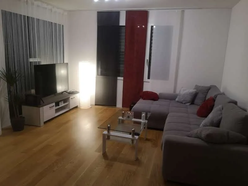 Möblierte 2.5-Zimmer-Wohnung in Suhr zur Untermiete