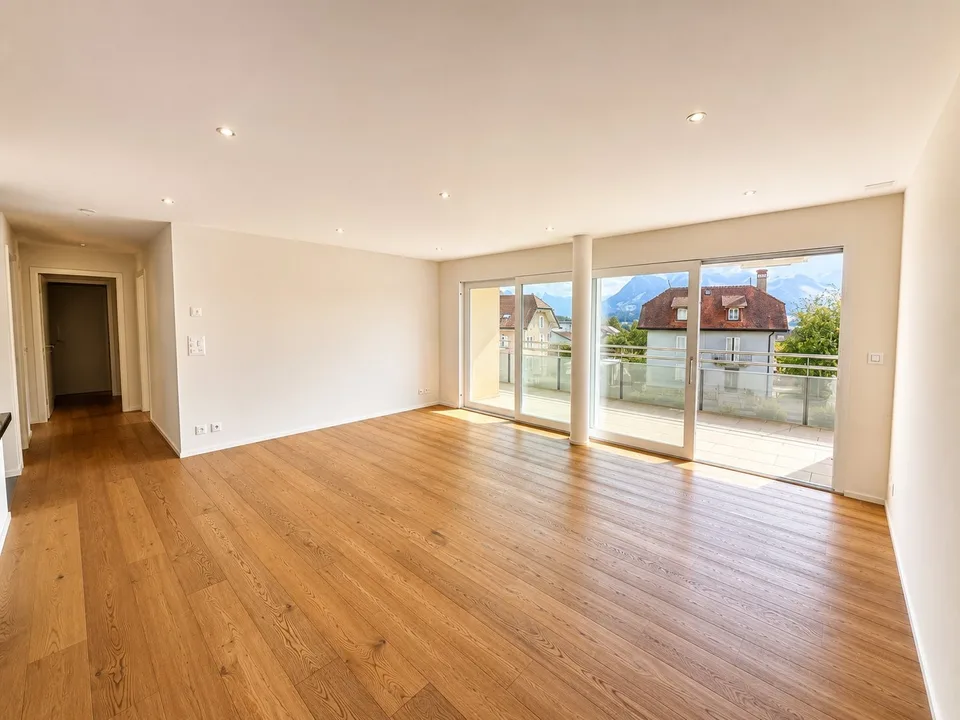 Wohnung mit 3,5 Zimmern im 2. Stock mit freier Sicht
