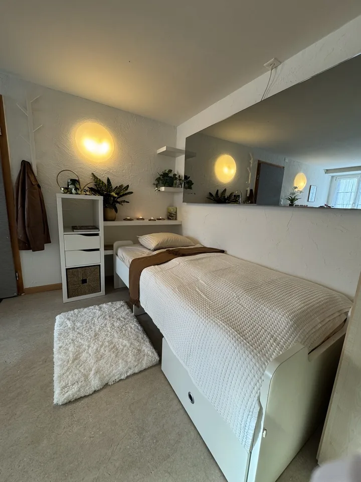 Voll möbliertes Zimmer im Bauernhaus in Bachs ZH Ab sofort | CHF 1’400.– pro Monat | 8164 Bachs
