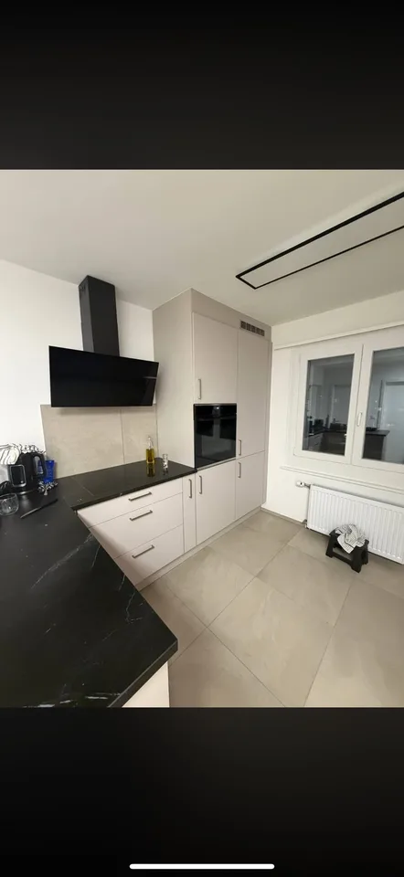 Neu saniertes WG Zimmer