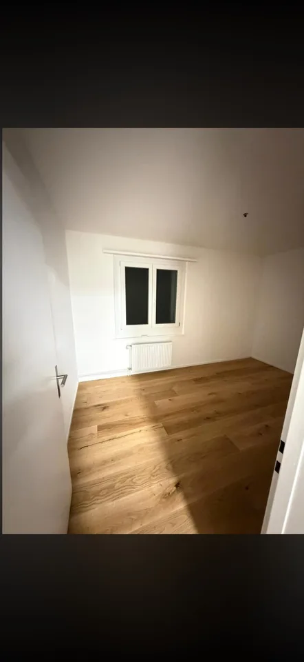 Neu saniertes WG Zimmer